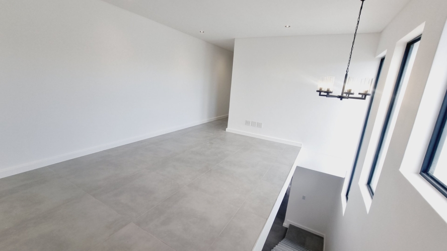 4 Bedroom Property for Sale in Sandown Western Cape